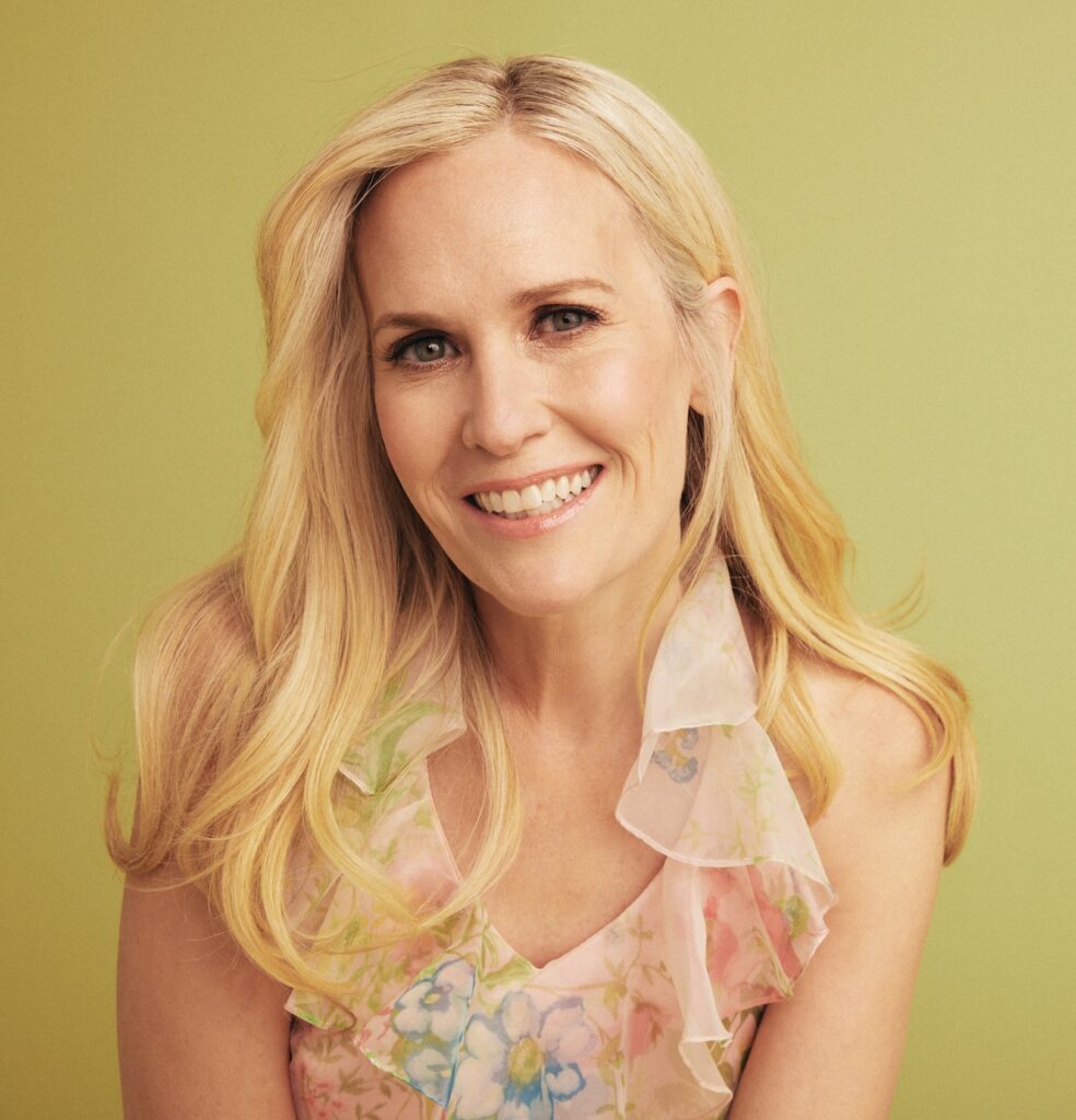 MELANIE PENN REVEALS JUBILANT NEW EASTER ANTHEM ‘ROLL THAT STONE AWAY’