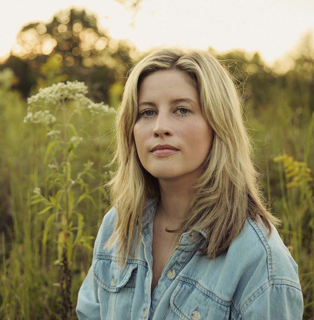 JENN CHENOWETH’S AUTOBIOGRAPHICAL ‘LIGHT AS A FEATHER (GOOD SHEPHERD)’ REVELS IN THE FREEDOM OF SURRENDER